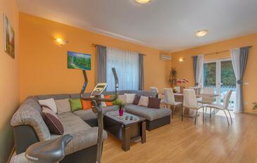 Apartmaji z bazenom Nova Vas, Poreč - 26435