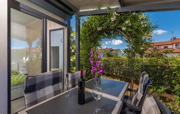 Appartement de deux chambres Porec (A-26446-a(