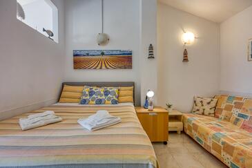 One bedroom apartment Barbariga, Fažana (A-26447-b(