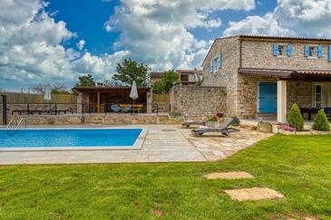 Family friendly house with a swimming pool Rakovci, Central Istria - Središnja Istra - 26453 Adriatic.hr