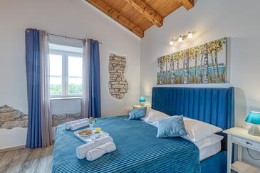 Family friendly house with a swimming pool Rakovci, Central Istria - Središnja Istra - 26453