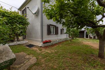 Дом для отдыха с парковкой Тар - Tar, Пореч - Poreč - 26463 Adriatic.hr