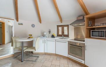 Apartments with WiFi Sveti Lovreč, Central Istria - Središnja Istra - 26469