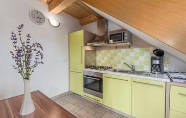Apartments with WiFi Sveti Lovreč, Central Istria - Središnja Istra - 26469