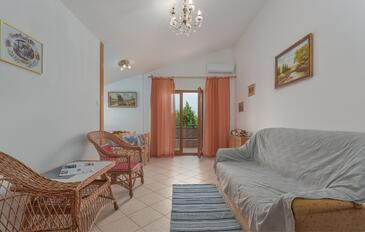 Ferienwohnungen mit Parkplatz Funtana, Porec - 26478