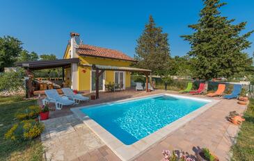Feriehus med swimmingpool Porec - 26480 Adriatic.hr