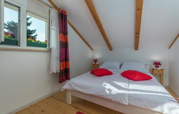 Vakantiehuis met zwembad Porec - 26480