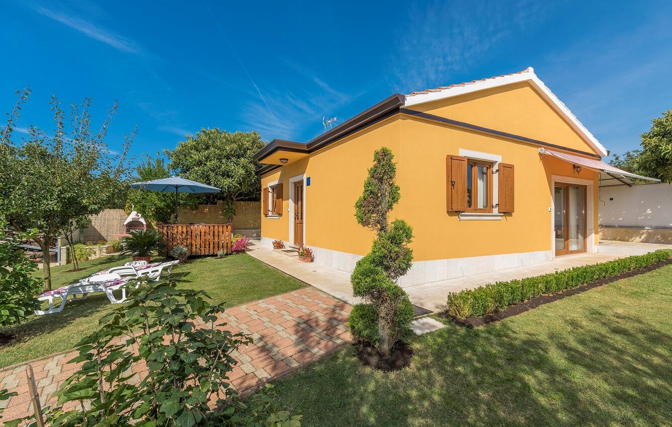 Dom rodzinny z parkingiem Porec - 26486