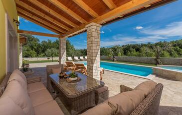 Family friendly house with a swimming pool Tinjan, Central Istria - Središnja Istra - 26487