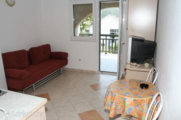 Apartments by the sea Zaostrog, Makarska - 2649