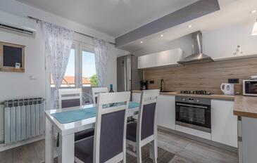 Apartmani s parkingom Poreč - 26499