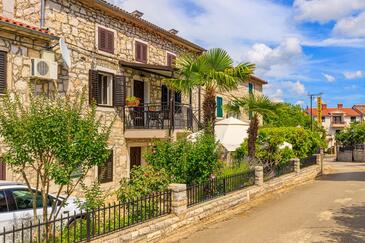Апартаменты с парковкой Финтана - Funtana, Пореч - Poreč - 26502 Adriatic.hr