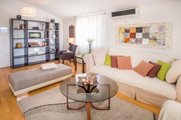 Dvosobni apartman Sveti Vid, Krk (A-26505-a(