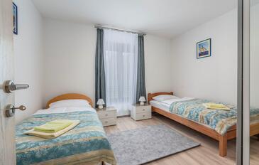 Apartments with WiFi Poreč - 26518