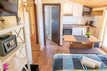 Apartments with WiFi Kaštelir, Central Istria - Središnja Istra - 26520