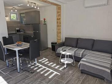 Semesterhus vid havet Vinisce, Trogir - 26539 Adriatic.hr