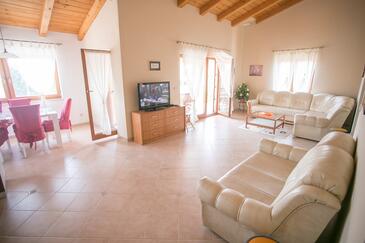 Family friendly house with a swimming pool Buići, Poreč - 26541