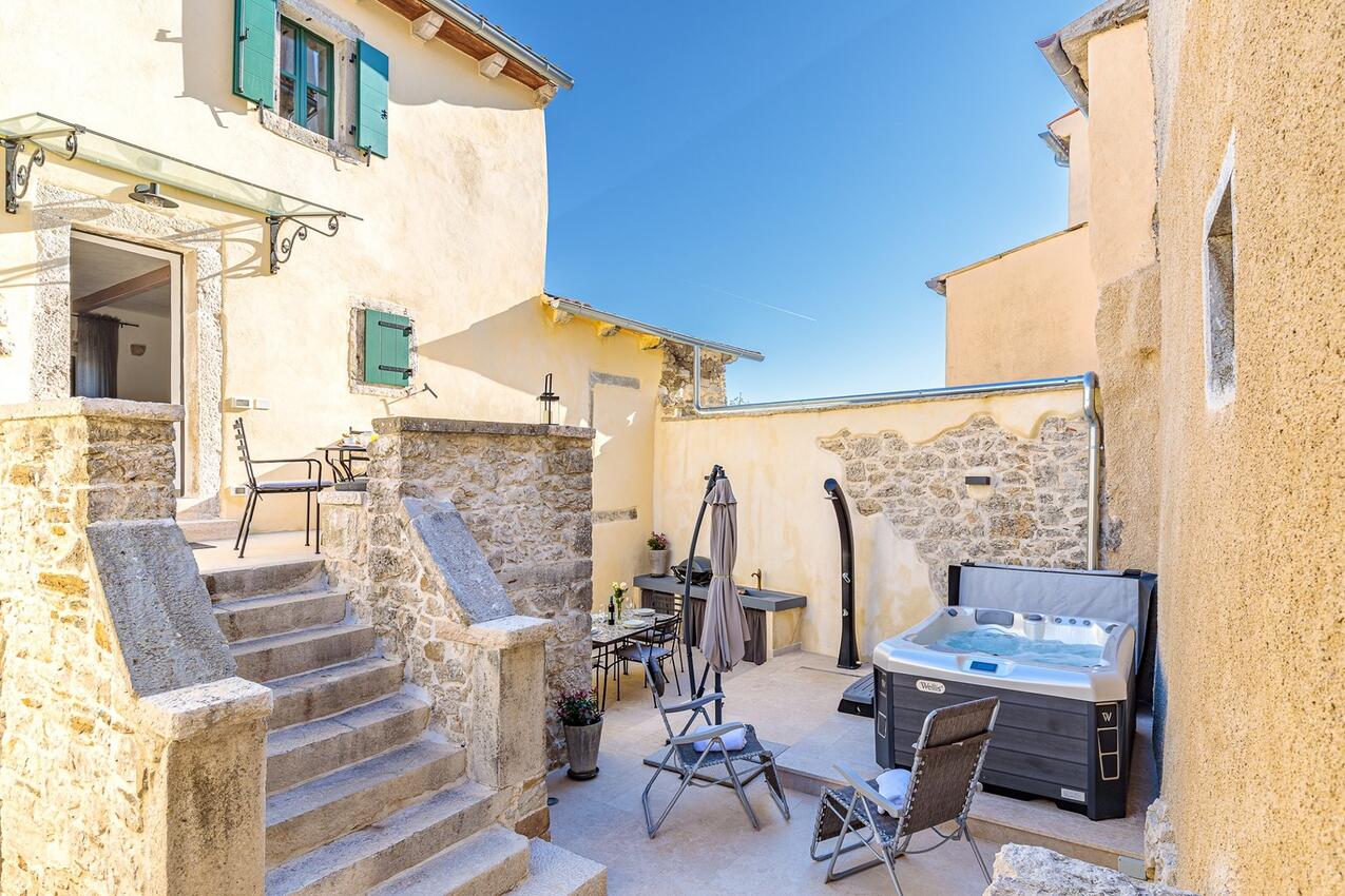 Feriehus med jacuzzi Pićan, Sredisnja Istra - 26544