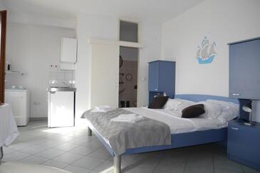 Jednopokojový apartmán Dugi Rat, Omiš (A-26545-b)