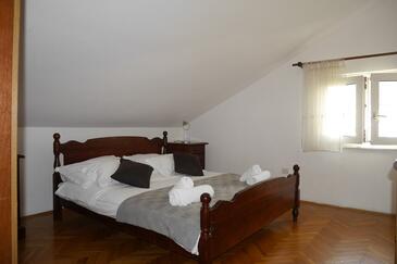 Апартаменты у моря Дуги Рат - Dugi Rat, Омиш - Omiš - 26545