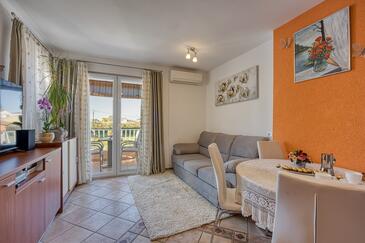 Apartamentos con parking Tar, Porec - 26554