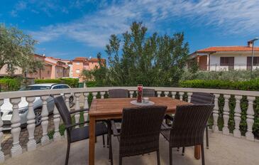 Двухкомнатные апартаменты Замбратия - Zambratija, Умаг - Umag (A-26568-a)