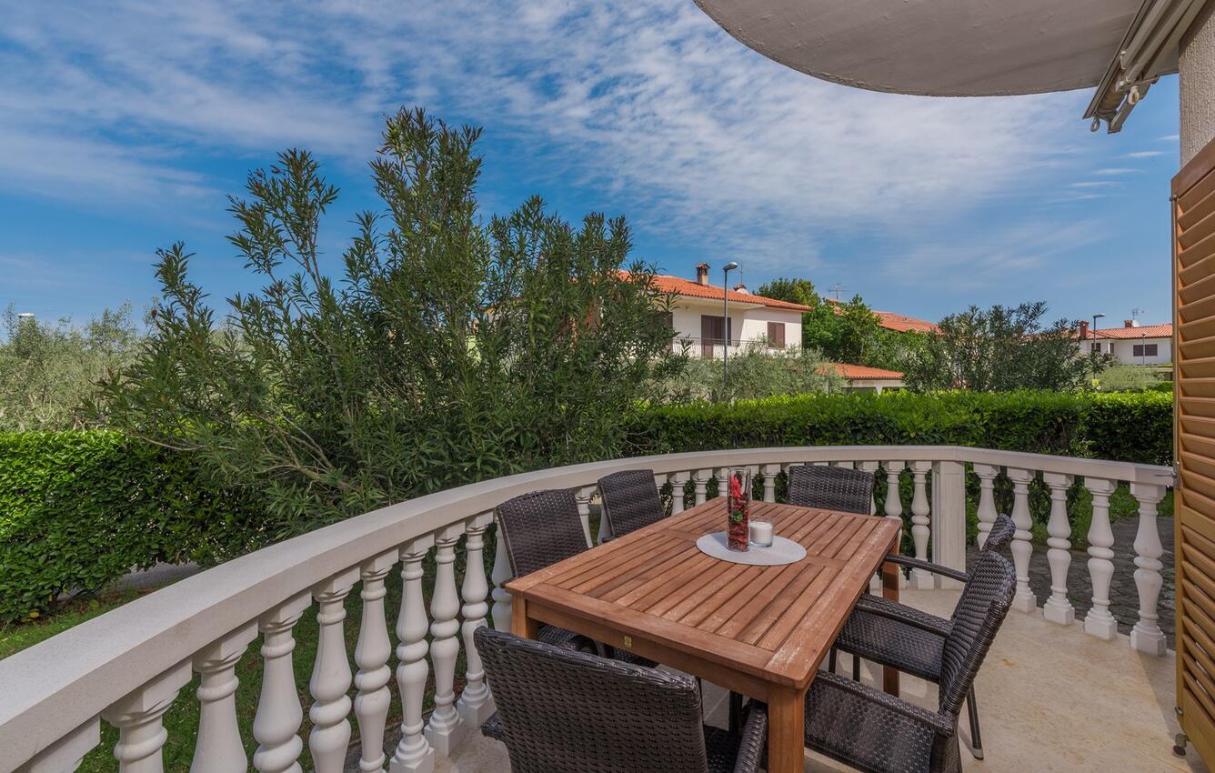 Lejlighedens parkeringsplads Zambratija, Umag - 26568