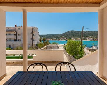Rodinný dům s vířivkou u moře Vinišće, Trogir - 26609