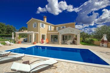 Family friendly house with a swimming pool Sveti Lovreč, Central Istria - Središnja Istra - 26619 Adriatic.hr
