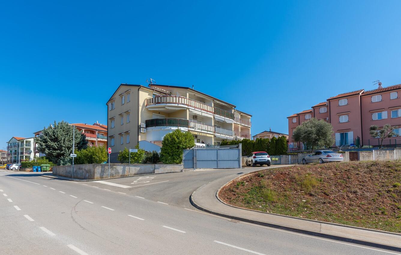 Apartamenty z parkingiem Tar, Porec - 26621