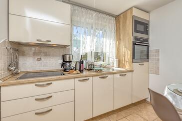 Апартаменти з паркуванням Кастав - Kastav, Опатія - Opatija - 26666
