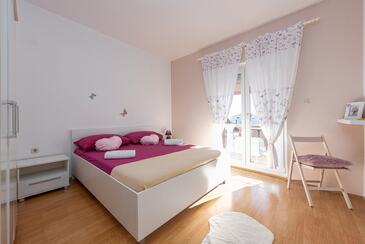 Apartmani za obitelj s djecom Zadar - 26669