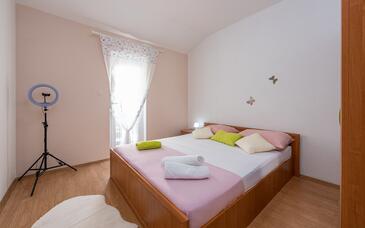 Apartmani za obitelj s djecom Zadar - 26669