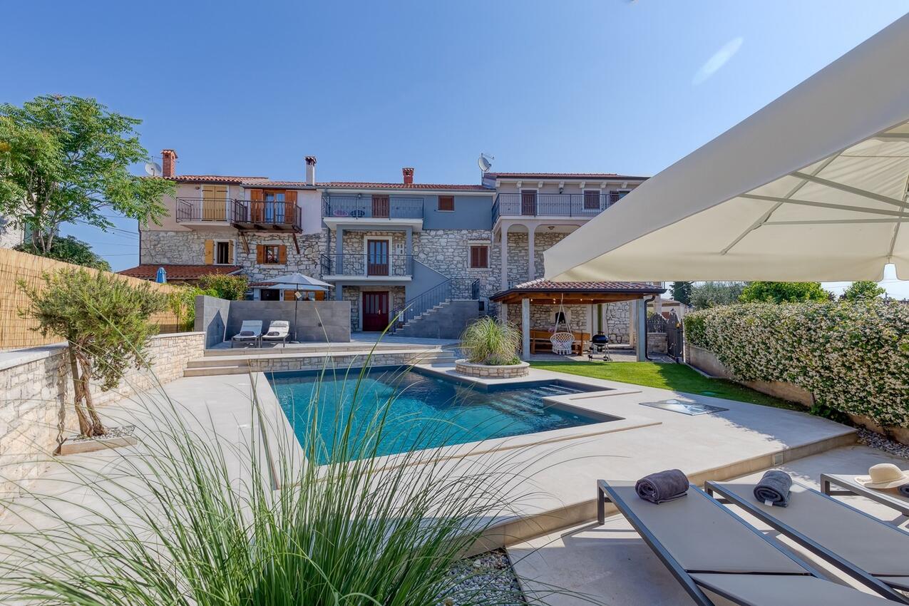 Feriehus med swimmingpool Radmani, Porec - 26685
