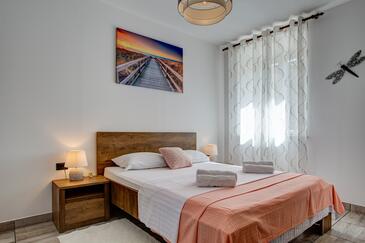 Apartments with WiFi Vodnjan, Fažana - 26700