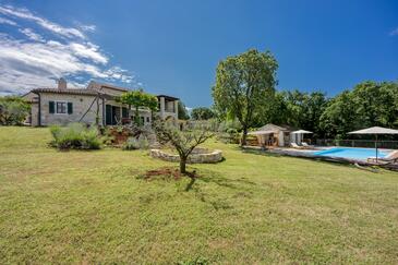 Luxury villa with a swimming pool Radetići, Central Istria - Središnja Istra - 26706 Adriatic.hr