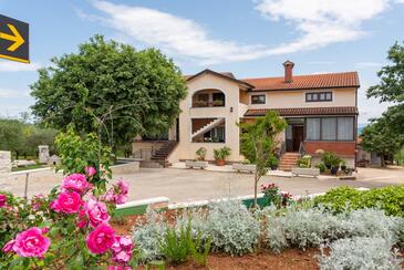 Apartments with parking space Vižinada, Central Istria - Središnja Istra - 26711 Adriatic.hr