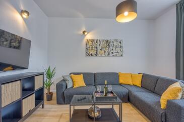 Apartmani s parkingom Pula - 26715