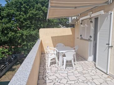 Dvoupokojový apartmán Medulin (A-26729-a)