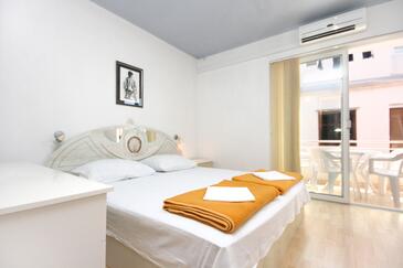 2-Zimmer-Ferienwohnung Promajna, Makarska (A-2673-b(