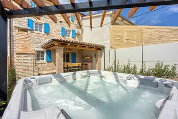 Дом для семьи с джакузи Вижинада - Vižinada, Средняя Истрия - Središnja Istra - 26741 Adriatic.hr