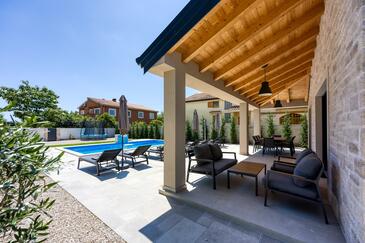 Four-bedroom house Tar, Poreč (K-26748)