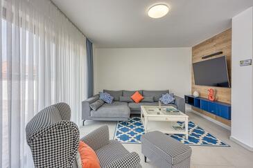 Casa con piscina per famiglia Krnica, Marzana - Marčana - 26753