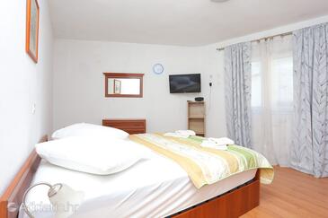 Lejlighedens parkeringsplads Tucepi, Makarska - 2676