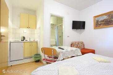 Apartmány s parkovištěm Tučepi, Makarská - Makarska - 2676