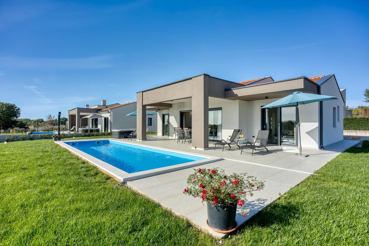 Familiehus med pool Sveti Lovrec, Sredisnja Istra - 26760