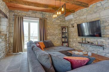 Holiday house with a swimming pool Buzet, Central Istria - Središnja Istra - 26777