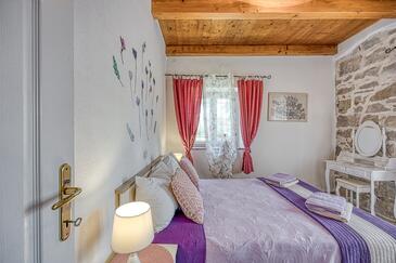 Ferienhaus mit Parkplatz Radmani, Porec - 26786