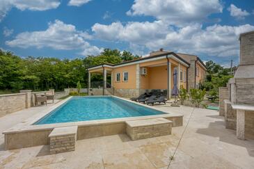 Family friendly house with a swimming pool Radmani, Poreč - 26820 Adriatic.hr