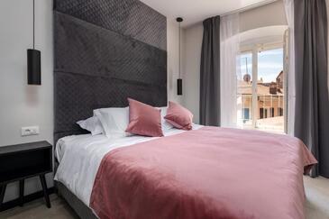 Chambre Porec (S-26821-a)